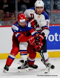 IIHF World Juniors Championship 2017 Semifinal  USA - RUS Vadim Kudako #2, Jordan Greenway #12 Centre Bell, Montreal ©Puckfans.at/Andreas Robanser