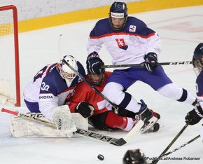 IIHF U18 World Championship 2017 SUI - SVK Juraj Sklenar #30, Adam Ruzicka #8 ZS Poprad, Slovakia ©Puckfans.at/Andreas Robanser