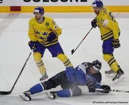 IIHF World Championship 2017 Semifinal SWE - FIN Marcus Krüger #16, Joonas Kemppainen #23, Joel Lundqvist #20 Köln, Lanxess Arena ©Puckfans.at/Andreas Robanser