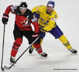 IIHF World Championship 2017 Gold Medal Game CAN - SWE Ryan O'Reilly #90, Anton Strålman #6 Köln, Lanxess Arena ©Puckfans.at/Andreas Robanser