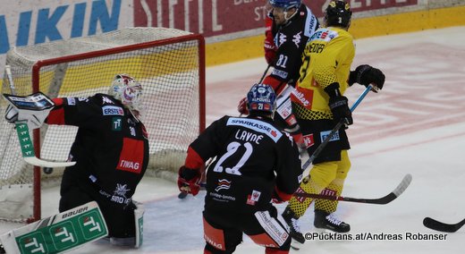 Vienna Capitals - HC Innsbruck René Swette #30, Alex Lavoie #21 ©Puckfans.at/Andreas Robanser