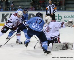 HC Slovan Bratislava - Dinamo Riga Kristaps Sotnieks #11, Rudolf Cerveny #65, Chad Rau #17, Timur Bilyalov #82 ©Puckfans.at/Andreas Robanser